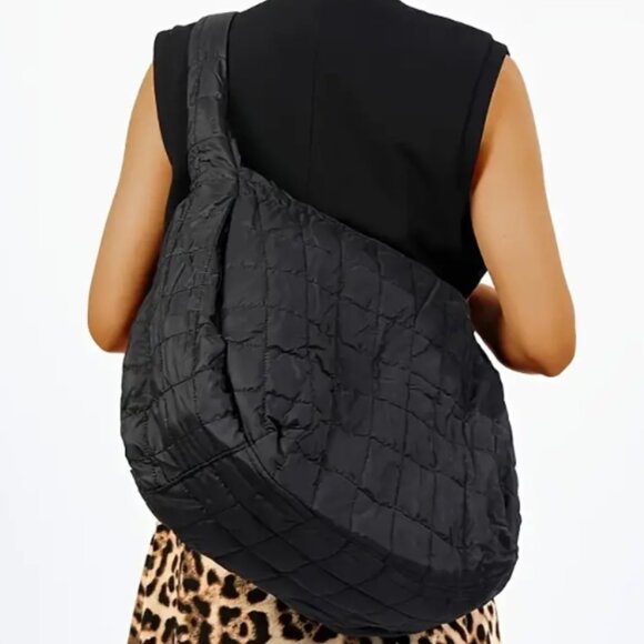 Fashionable Large Capacity Puffer Embroidered Shoulder Bag  - Black - Picture 7 of 15